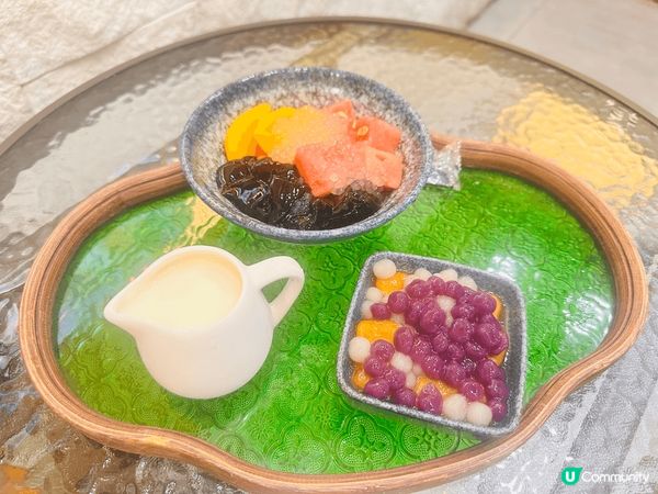 呢個糖水係福田既千芋本鋪 賣相都好精緻 個奶茶吾會太甜 d芒...