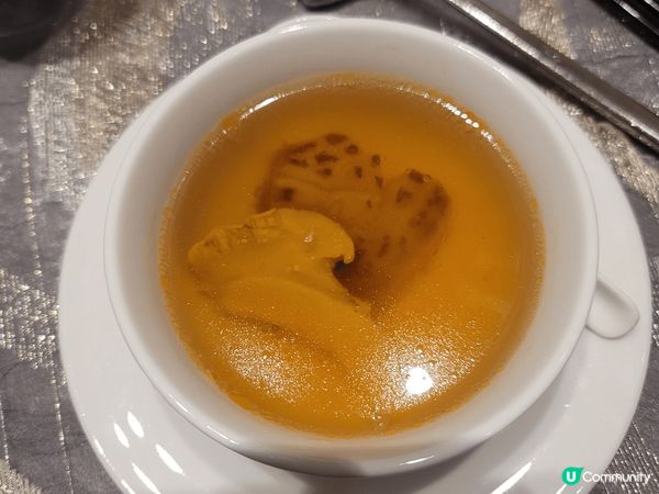 肯德基芝士雞肉蛋意包這個竟然有驚喜，比平時肯德基d包好食同大...