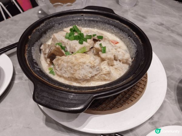 因為自己由細到大都好鍾意食中菜，特別係芋頭同埋雞腳。
