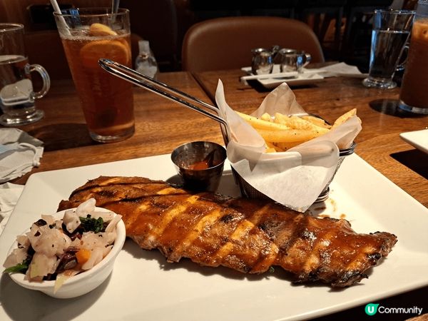 又到我最鍾意嘅餐廳~Outback啦! 呢間係銅鑼灣分店，位...