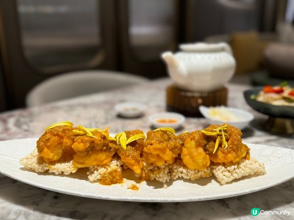 宮廷茶樓，奢華體驗 ✨