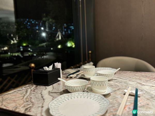 宮廷茶樓，奢華體驗 ✨