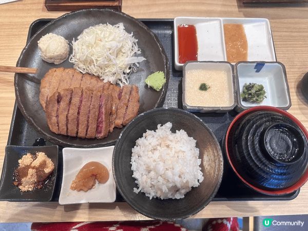 喺東京淺草食了淺草炸牛扒，足足排了1.5小時隊才能進內，食完...