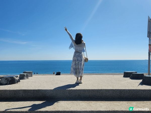 高雄之旅令人難忘，溫暖的陽光和熱情的海風讓人心曠神怡。城市裡...