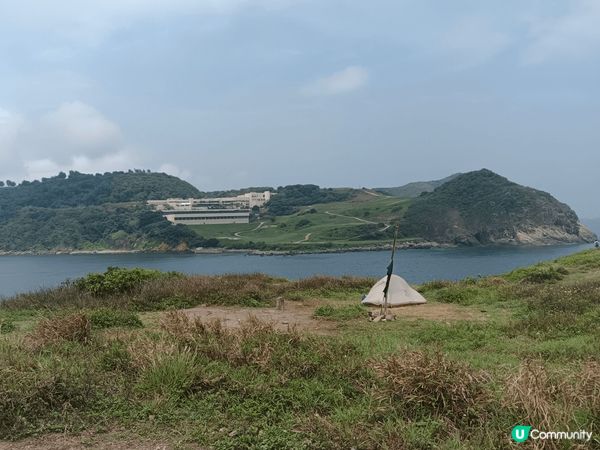 第一次去東龍島，以為人少少，原來都好多人去。游水，行山，露營...