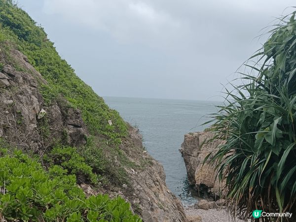 第一次去東龍島，以為人少少，原來都好多人去。游水，行山，露營...