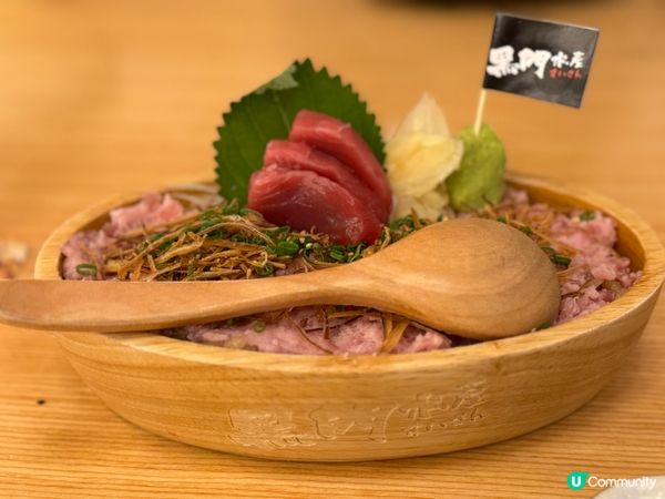 銅鑼灣黑門水產：新鮮海產，浪漫粉紅丼 🍣💖