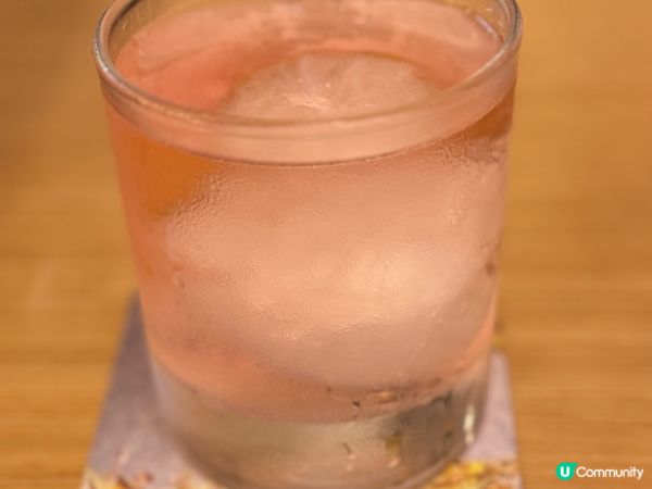 銅鑼灣黑門水產：新鮮海產，浪漫粉紅丼 🍣💖