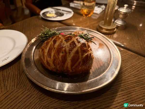 係我食咁多次威靈頓牛柳入面，非常好味既一次，焗得岩岩好，唔會...