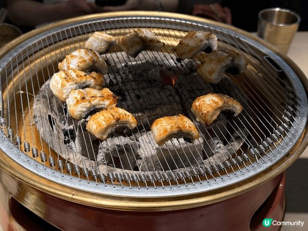 西塔老太太燒肉👍🏻超讚，燒鰻魚好好味，肉質肥美，口感外脆內軟...