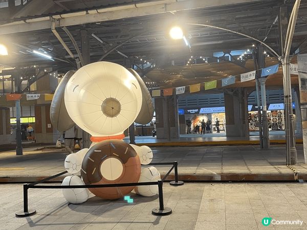 台中火車站,每個遊客必去嘅打卡地點!車站保留傳統佈置,又加入...