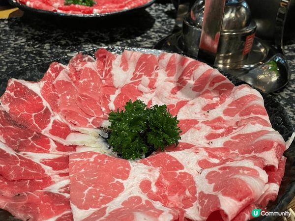 湊湊一人火鍋，坐得舒服，仲包珍珠奶茶，豆腐甜品，超好味！大家...