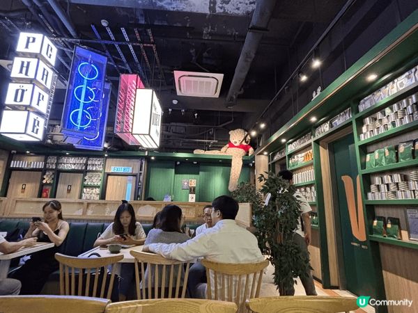 這間餐廳主打南越fusion菜，是「越南控」的新寵 兒，除了...