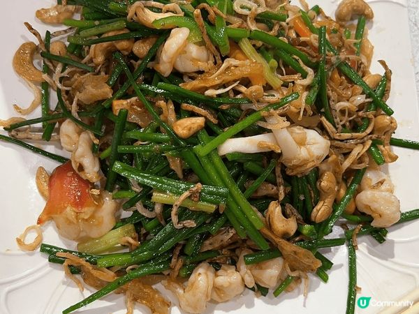 位於大圍的川粵菜館的菜品十分大份及抵食，因為場地十分熱鬧，座...