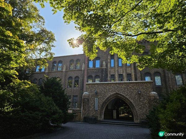 名古屋喺大學入面嘅景色一遊 充滿文青藝術氣質 而且天氣非常之...