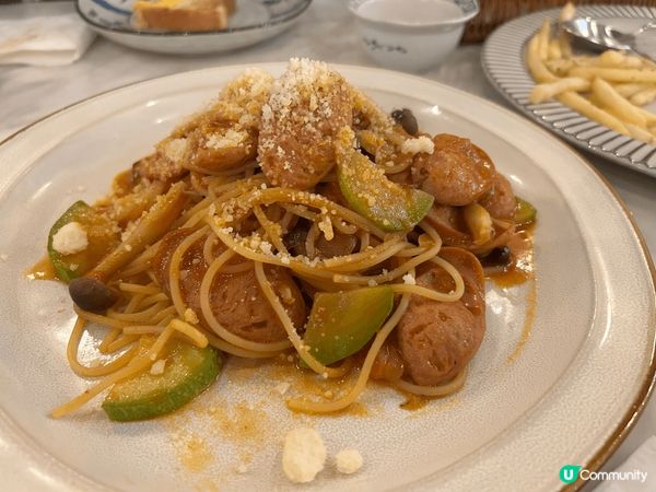 灣仔合和有很多好地方食午飯