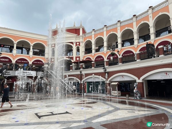 我想介紹嘅打卡熱點就係位於佛山嘅佛羅倫斯小鎮outlet！o...