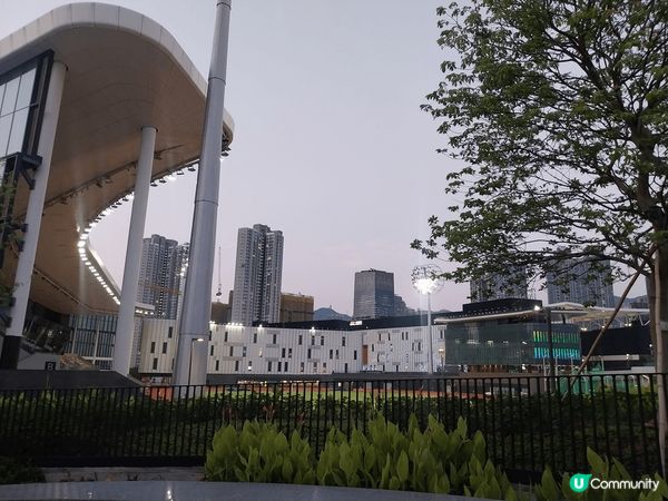 啓德真的大變化，變得宏偉，新穎，壯觀，環境很舒服和方便，平時...