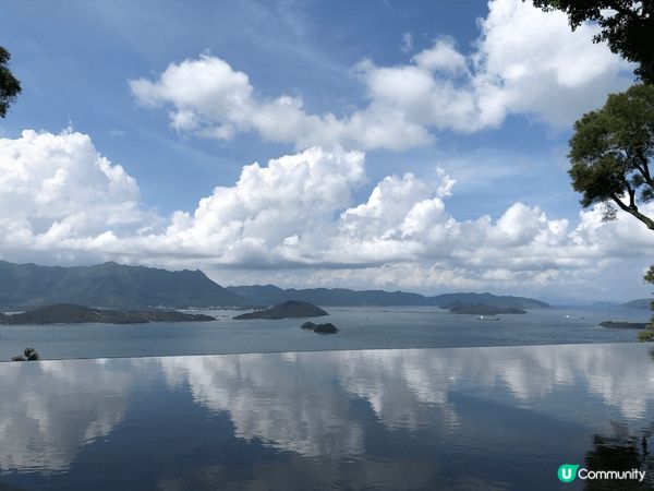 香港都有一個「天空之鏡」，就係位於中文大學裡面，好多人都特登...