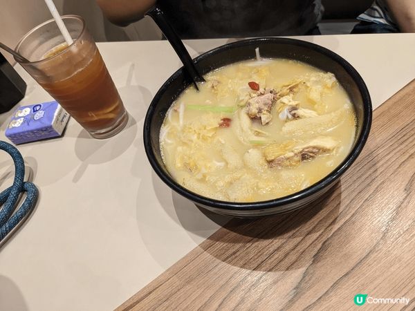 譚仔三哥最新竹笙雪耳椰香米線，仲可以自己揀加辣度，加左5小辣...