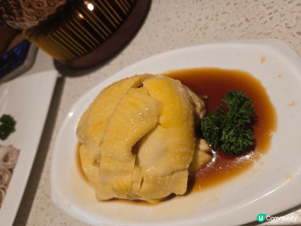 超愛上海名物，蒜泥白肉，蔴油雞，蘿蔔絲酥餅，紅油抄手，味道绝...