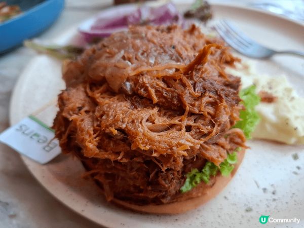 5位朋友仔，今日選擇了Beans荳子食午餐，餐牌上的選擇雖然...