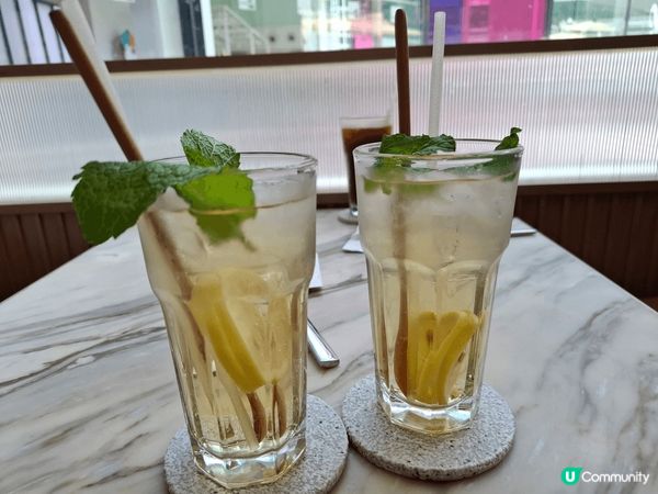 5位朋友仔，今日選擇了Beans荳子食午餐，餐牌上的選擇雖然...