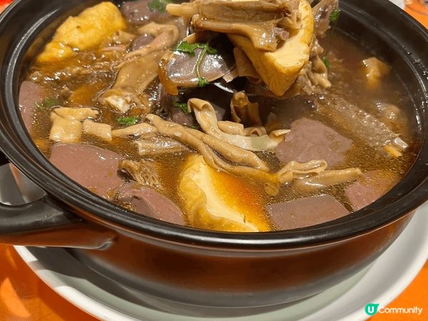 甘棠燒鵝-香港美食首推燒臘，燒臘首推燒鵝及叉燒，這家位於銅鑼...