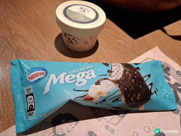 港式美食，打邊爐真係無得輸，午市一小時，雖然趕d，但係都可以...