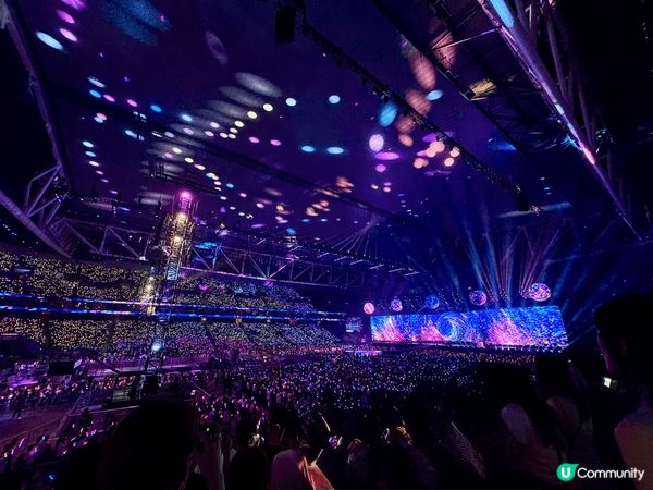 「五月之約」，坐在212區的位置！室內場冷氣足夠，不再怕「5...