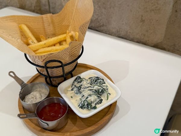 既是隱世小店 又是愛寵樂園