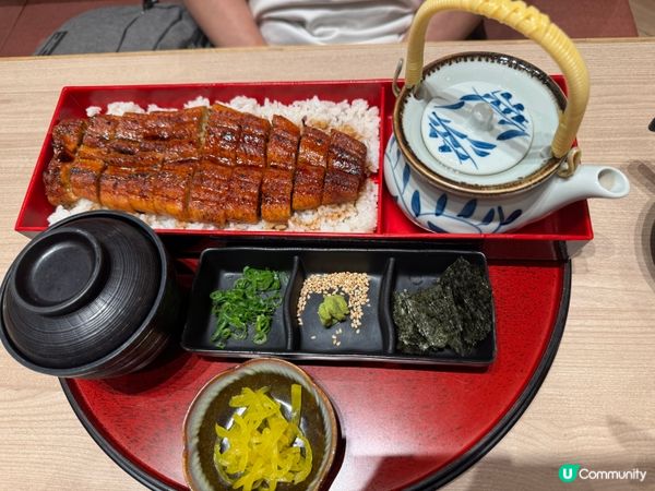 和牛同鰻魚飯都好味道