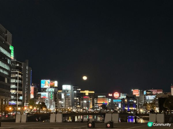 福岡中州運河日夜景都好吸引人，兩邊特式餐廳建築物，點影都有吸...