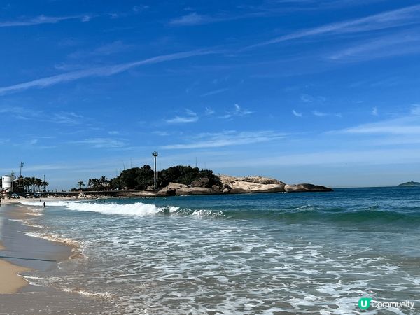 巴西🇧🇷里約 南半球的巴西是一個旅遊勝地，里約的Ipanem...