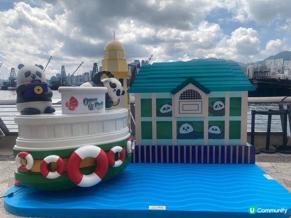 尖沙咀海濱，最近放了3個國寳熊貓打卡位，加上端午節的造型，非...