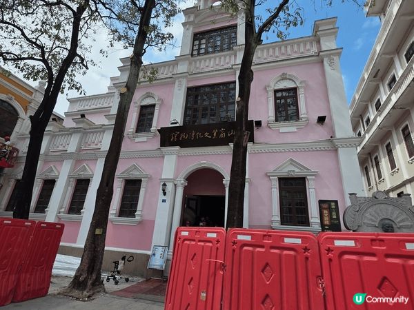 珠海中山遊，中山步行街，展覽館，美中不足步行街一邊再裝修，沙...