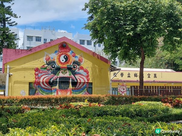 到西貢看海吃吃海鲜，途中還看到很久沒看過的牛隻，真是郊區才有...