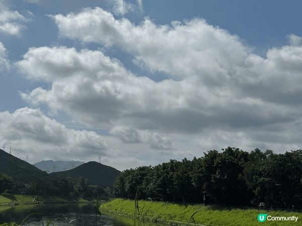 第一張係上水梧桐河徑風景優美，寧靜遠離煩囂