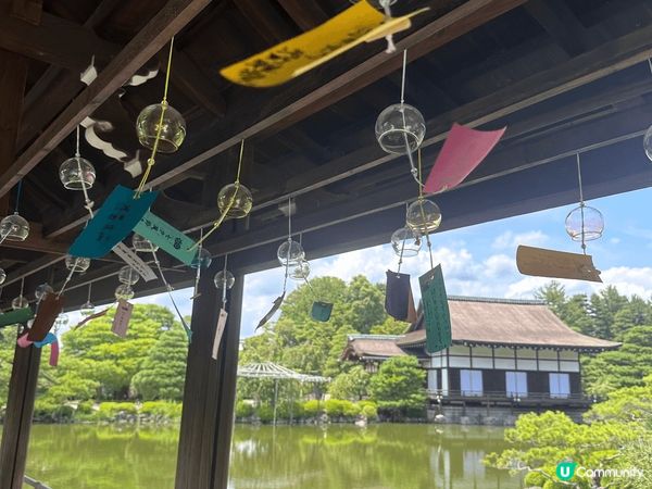 大阪的寺廟很優美，日落在京都塔拍下的全景很浪漫，風鈴御守很可...