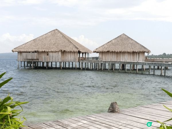 Cambodia 小島！要轉內陸機再轉船！雖然好轉接！但係好...