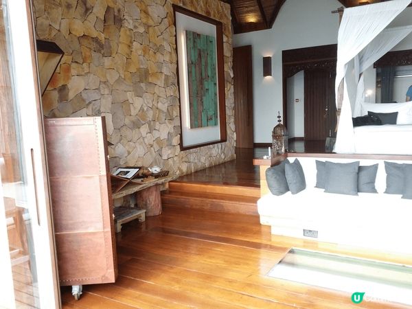 Cambodia 小島！要轉內陸機再轉船！雖然好轉接！但係好...