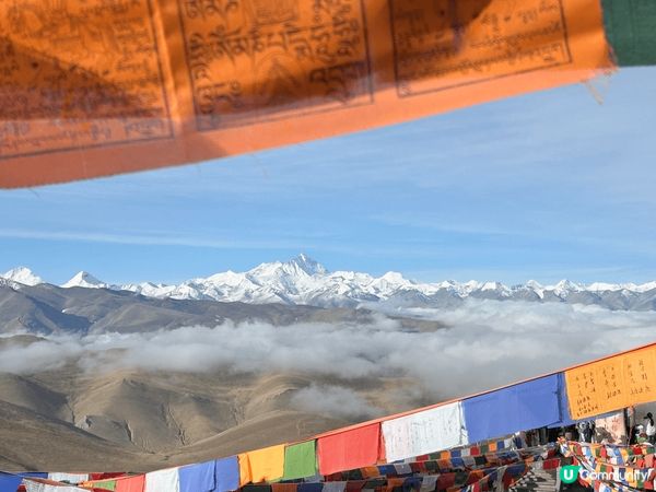 飛行時俯瞰雪山