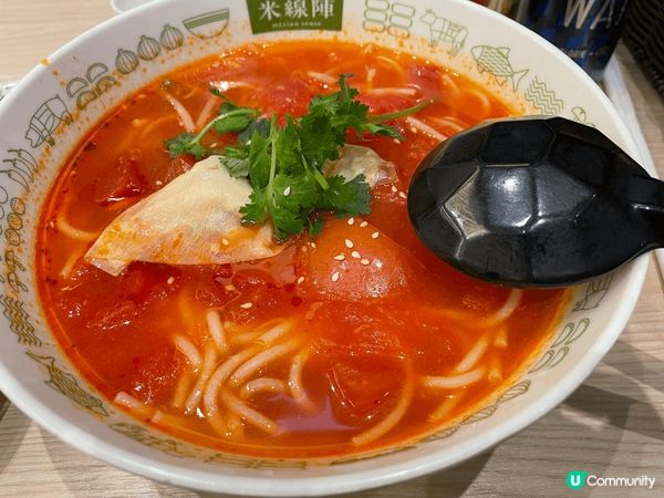 米線陣～麻辣雞蕃茄米線