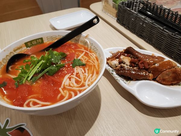 《免費食: 米線陣麻辣番茄湯麻椒雞米線及番茄梳打套餐》
