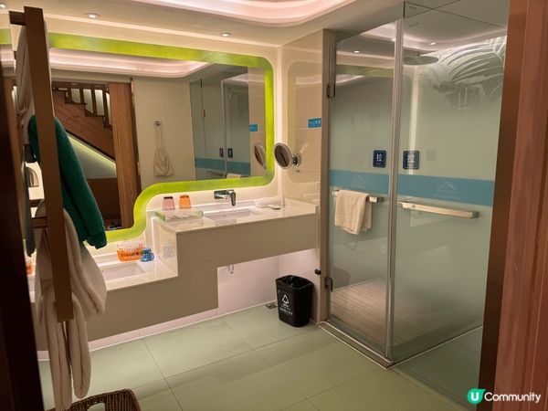 廣州森林海温泉渡假酒店，有不同主題親子房間，別墅區、房車區、...