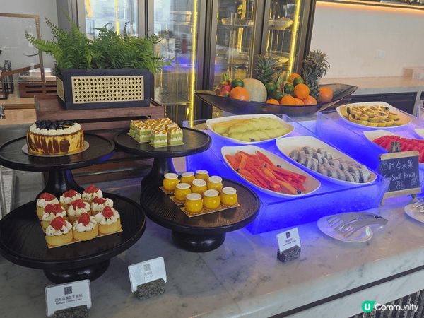 深圳南山香格里拉既semi buffet 甜品同冷盤任食，至...