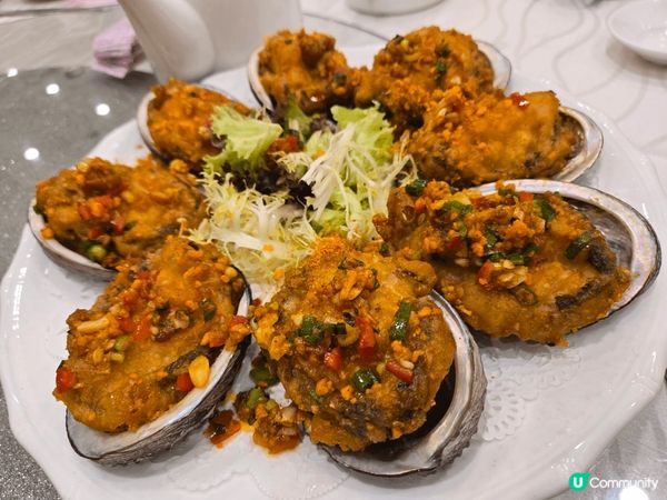 同阿爸慶祝父親節，尼個椒盬鮑魚超好味呀，又大隻又夠淋，好好味...