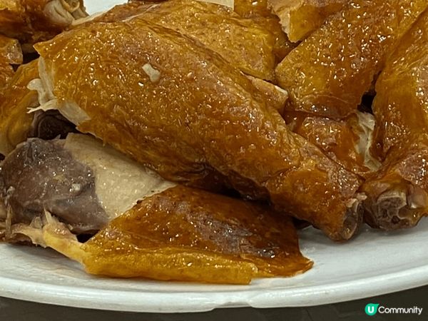 我們在天水圍德馨盛宴酒樓吃晚飯慶祝父親節，之前已預訂了十二位...