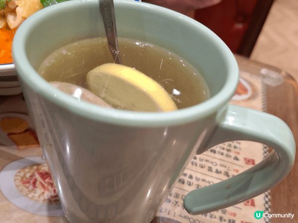 沙田廣場紅茶冰室嘅冬陰功海南雞米線，真係好好味，雞肉多，湯底...