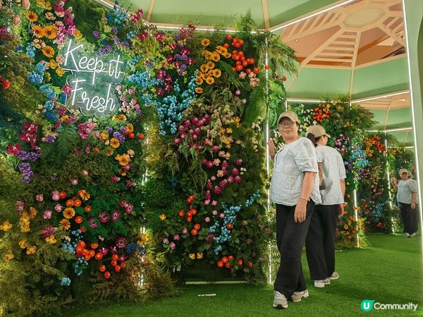 香港島打卡熱點- 太古坊！ 商場與 lego 合作於商場大堂...